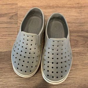 Natives size 12